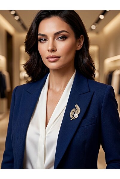 GOLD ÇİFT YAPRAK MODEL İNCİ İLE SÜSLENMİŞ PARLAK ZİRKON TAŞLARLA TASARLANMIŞ BROŞ