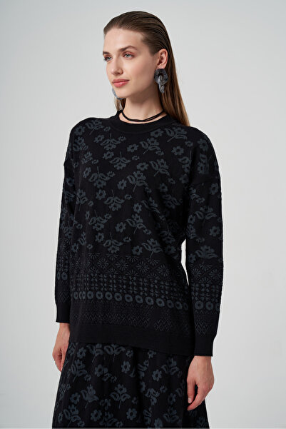 MissWhence Flower Patterned Knit Sweater and Skirt Set
