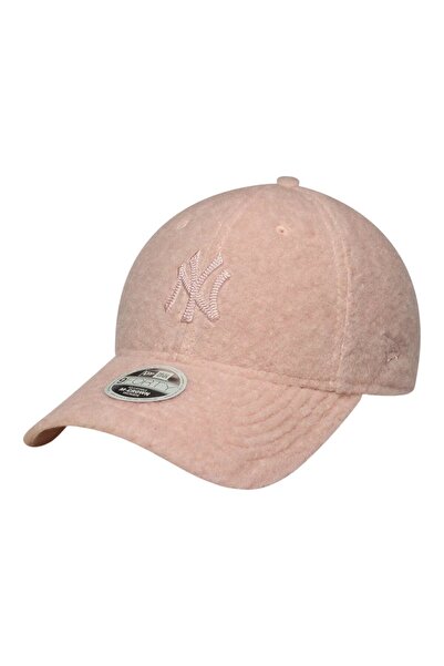 NEW ERA Unisex Pink Wmns Winter Borg 9Forty Mc Neyvan Hat