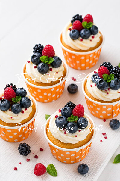 Trend Hediye Sepeti 50'li Turuncu Puantiyeli Muffin Cupcake Kalıbı Kek Kalıbı...