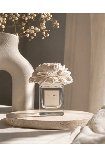 Niche Atelier&Design 50 ml Ekru Çiçek Taşlı Vanilya Oda Kokusu