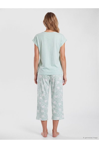 LC Waikiki Vizyon New Season Green Crew Neck Floral Women's Capri Pajama Set