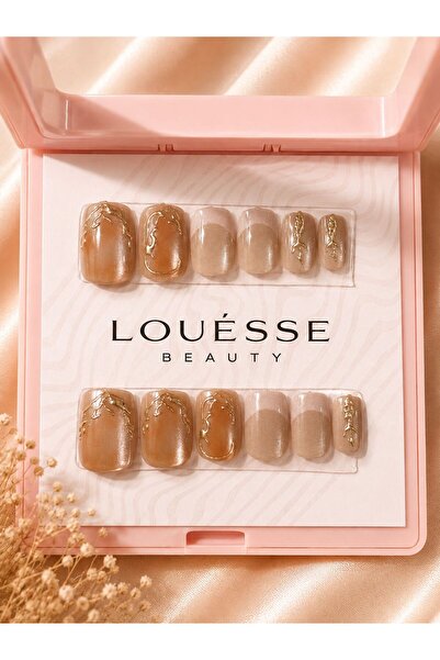 Louesse Beauty El Yapımı Jel Takma Tırnak Kısa Altın Amber Gold Detaylı Tırna...