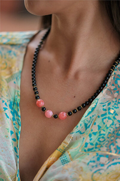Miss Boheme Night Rose Necklace