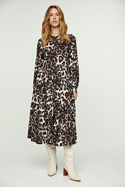 Conquista Πολυεπίπεδο φόρεμα με animal print και λεπτομέρεια κουμπιών