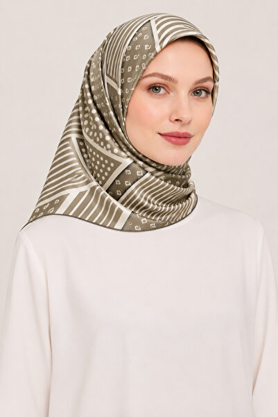 Pierre Cardin وشاح حريري أخضر فاتح من تيفيل 8300438 - 951