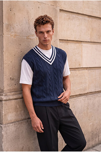 Valiberta Oxford Relaxed Fit Stripe Collar Braided V-Neck Men's Knitwear Swea...