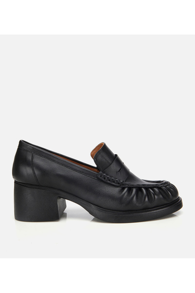 Hotiç Kadın Deri Siyah Büzgülü Kalın Tabanlı Klasik Loafer