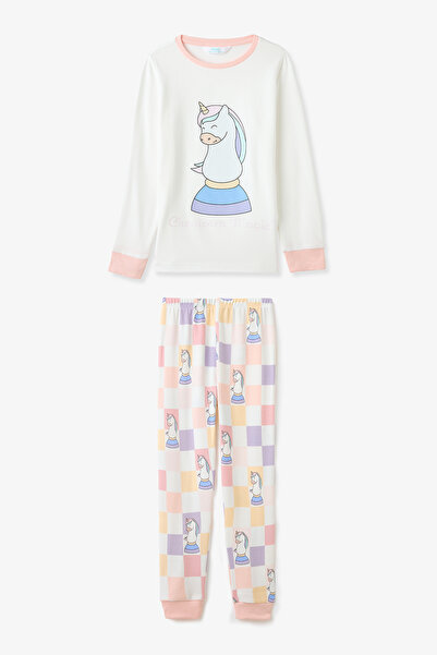 Penti Kırık Beyaz Kız Çocuk Chessicorn Unicorn DesenliUzun Kollu Pijama Takımı