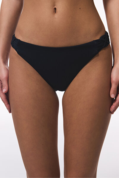 Penti Partea de jos de bikini cu talie joasă din macrame negru