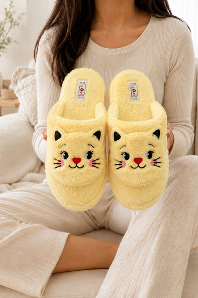 ZARICH Caty Yellow Plush Cat Figured Closed Toe Non-Slip Winter Warm Comforta...