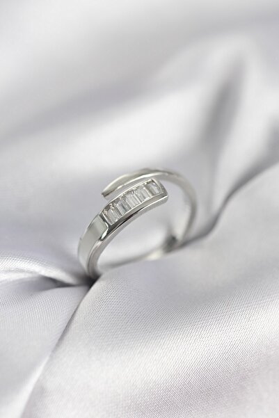Inure Jewelry Baguette Zircon Stone Silver Color Women's Ring