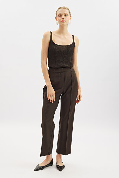 Manuka Short-Legged Straight Pants Brown