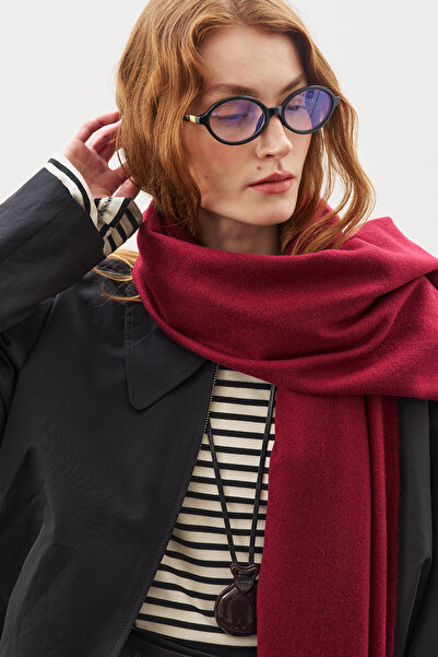 Manuka Cashmere Textured Shawl Burgundy