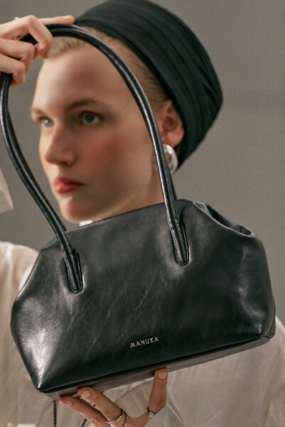 Manuka Agnes Medium Bag Black