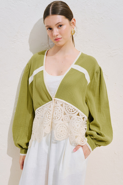 Manuka Lace-Detail Muslin Blouse Green