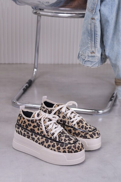 Stil Durağı f023 model 8 cm tabanlı yeni sezon spor aykakabı LEOPAR