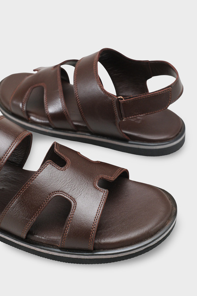 Capone Outfitters Axel Arkası Bantlı Açık Burunlu Konforlu Hakiki Deri Erkek Sandalet