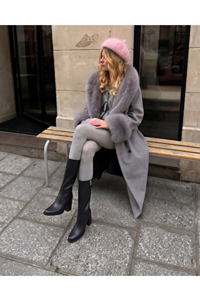 Capone Outfitters Cathrine Damenstiefel mit ovalem Zehenbereich und seitliche...