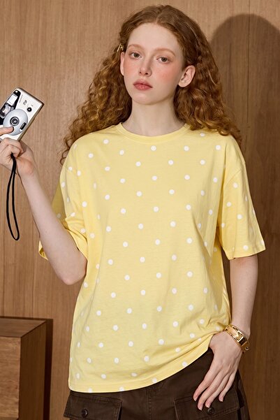 The Champ Clothing Women's Oversize T-Shirt Polka Muse Polka Dot Yellow – Cre...