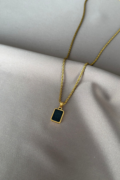 laria jewelry Gold Color Steel Necklace with Black Stone Detail