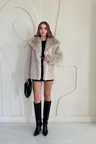 Elbee Fashion Woman Μπεζ Γούνινο Παλτό με Επένδυση