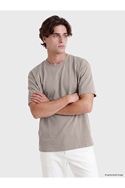 LC Waikiki Rmz Gi̇yi̇m Farkiyla Relaxed Fit Flowy Fabric T-Shirt /04