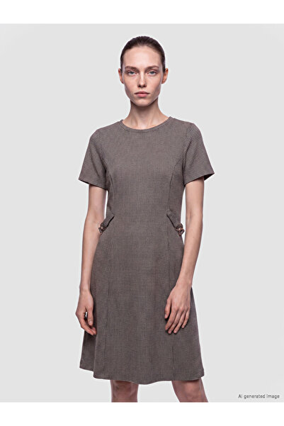 LC Waikiki Esvab • Modern & Distinctive Zero Roba Collar Embroidered A-Line D...
