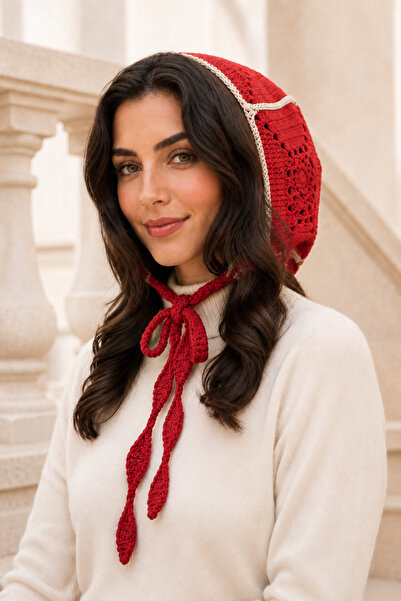 Cherry Butik قبعة بالاكلافا مزخرفة