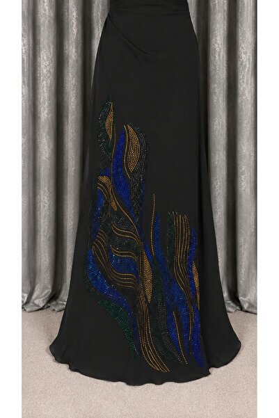 ELORA FASHION فستان سهرة أسود بتطريز ريش فاخر.