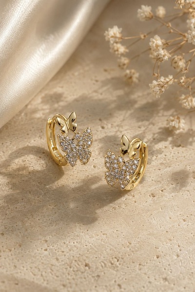 XUPING JEWELRY Stoned Butterfly Clip-On Earrings