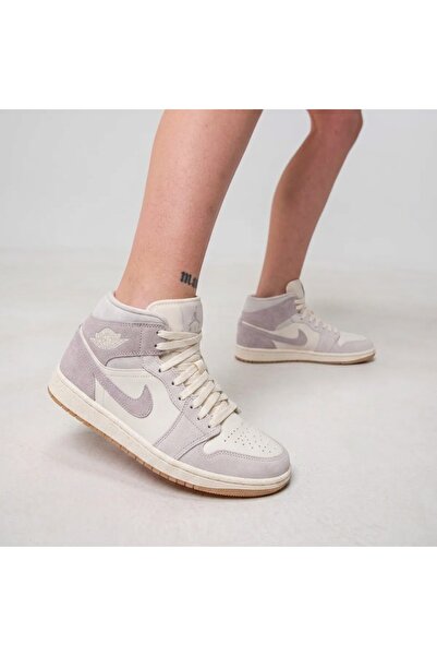 Nike Air Jordan 1 Mid SE 'Light Iron Ore' Unisex Spor Basketbol Ayakkabısı 01...