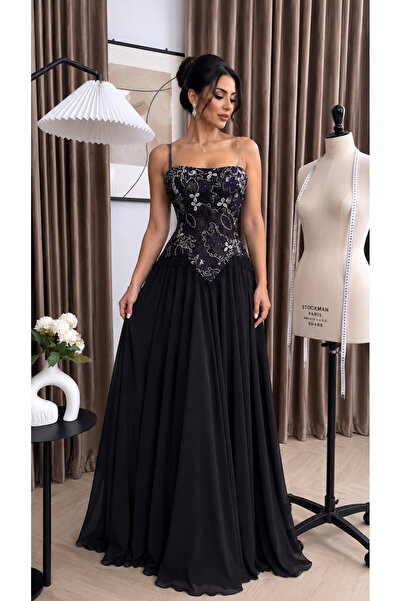 Barly Luxurious Black Evening Dress, with a Corset Silhouette Adorned with Si...