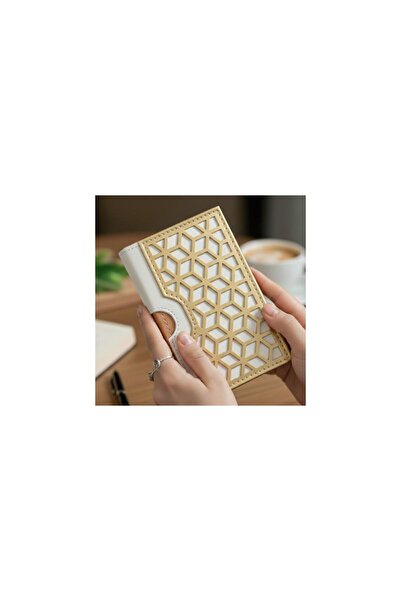 AMAD CRAFT Note decorated with recycled leather with cultural patterns