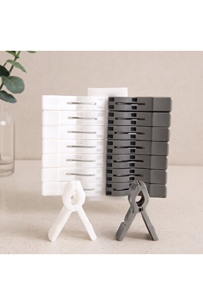 Royaleks Plastic Clothes Pegs Set of 18