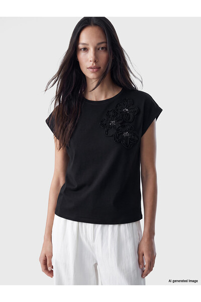 LC Waikiki Vizyon New Season Black Crew Neck Blouse with Floral Appliqué