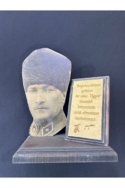 TURCAN HEDİYELİK ATATÜRK POSTERLİ VE YAZILI MASA AKSESUARI