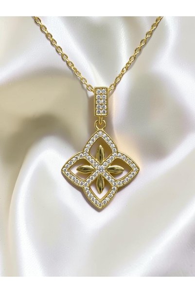 AUREON GOLD قلادة ذهبية على شكل نبات البرسيم ذو الأوراق الأربعة