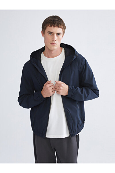 LC Waikiki Regular Fit Hooded Men's Raincoat