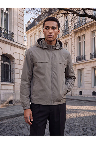 LC Waikiki Men's Hooded Raincoat