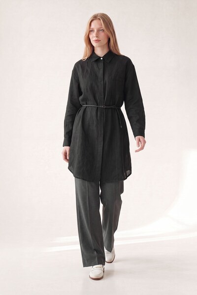 Levidor Black buttoned poplin shirt