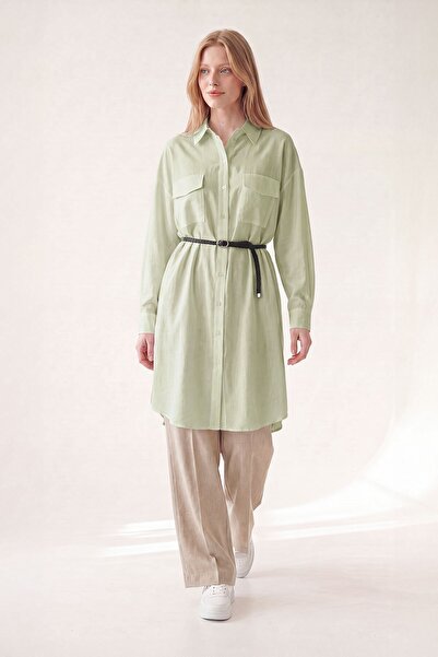 Levidor Long shirt with green belt detail