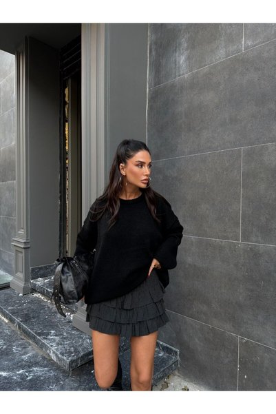 Noi Belis Crew Neck Drop Shoulder Oversize Loose Fit Long Sleeve Basic Knitwe...