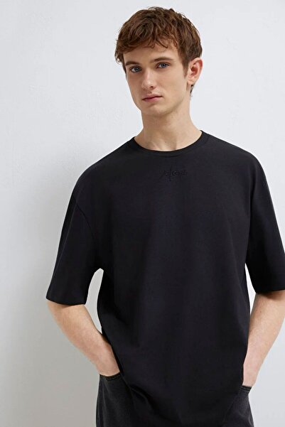 Mavi Embroidered Black Men's T-Shirt M0613130-900