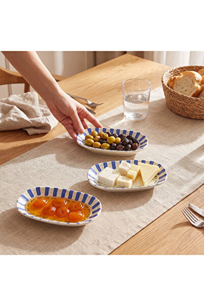 Güral Porselen Apricot 15 cm 3-Piece Porcelain Kayık Plate Set