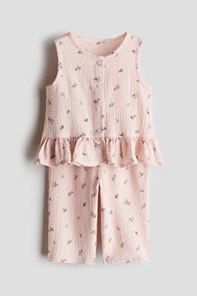 H&M 2-piece seersucker set