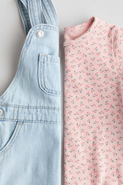 H&M 2-piece dungarees and top set