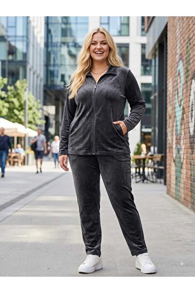 Asel Plus Size Solid Color Pocketed Lycra Soft Zippered Velvet Set