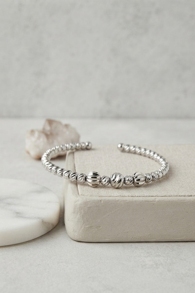 Mega Bazaar Silver Color Dorika Model Women's Bracelet