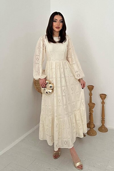 End Black Store Ecru Lace Dress